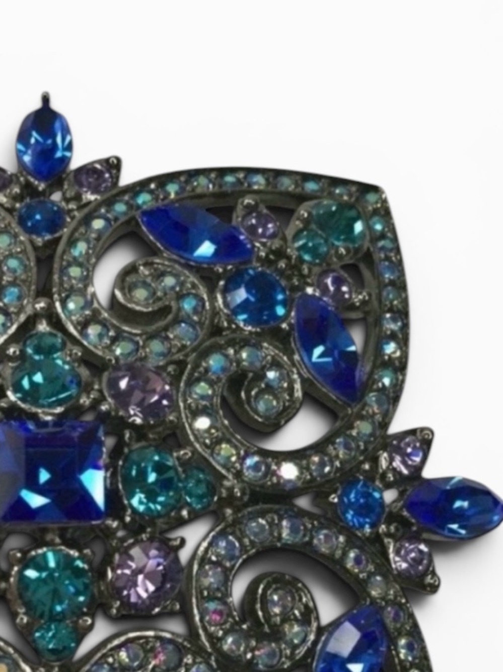 Vintage Joan Rivers Maltese Cross Brooch – Sapphire, Lavender & AB Rhinestones - Picture 10 of 13